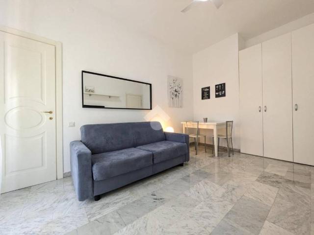 Appartamento in affitto a Municipio 9, Milano
