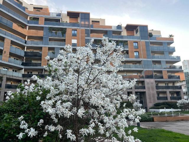 Appartamento in affitto a Municipio 8 di Milano, Milano