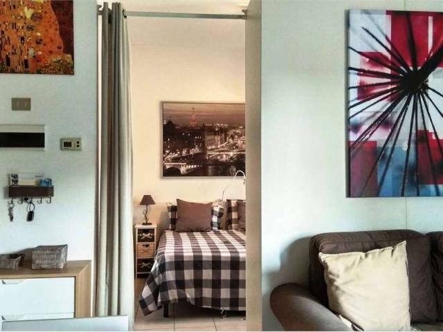 Appartamento in affitto a Municipio 9, Milano