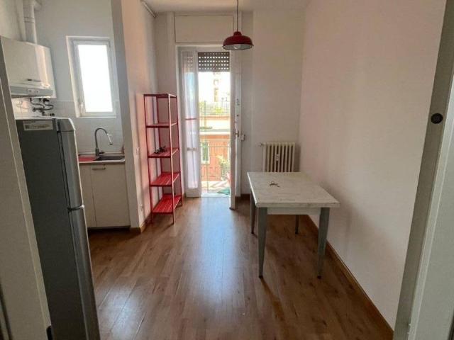 Appartamento in affitto a Municipio 8 di Milano, Milano