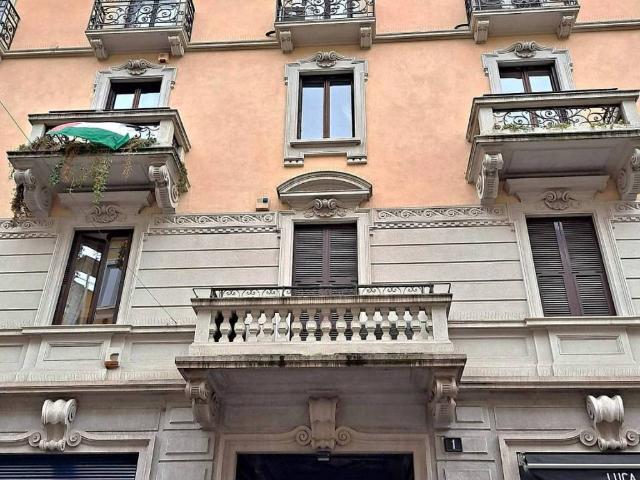 Appartamento in affitto a Municipio 7, Milano