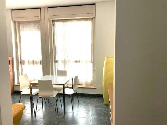 Appartamento in affitto a Municipio 8 di Milano, Milano