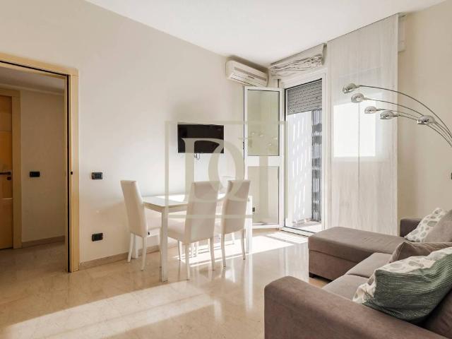 Appartamento in affitto a Centro storico, Milano