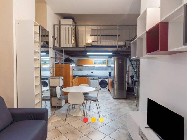 Appartamento in affitto a Municipio 9, Milano