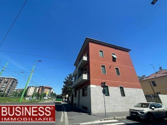 Appartamento in affitto a Municipio 5, Milano