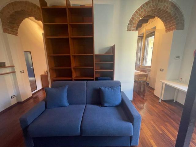 Appartamento in affitto a Municipio 4, Milano