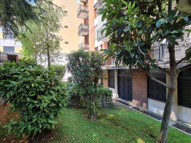 Appartamento in affitto a Municipio 3, Milano