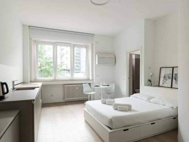 Appartamento in affitto a Municipio 8 di Milano, Milano