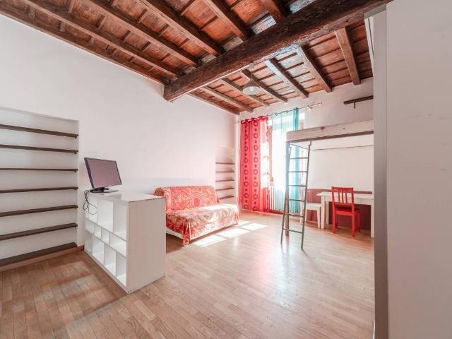 Appartamento in affitto a Chiaravalle, Milano