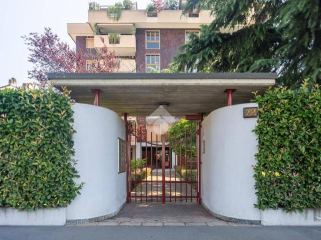 Appartamento in affitto a Municipio 9, Milano