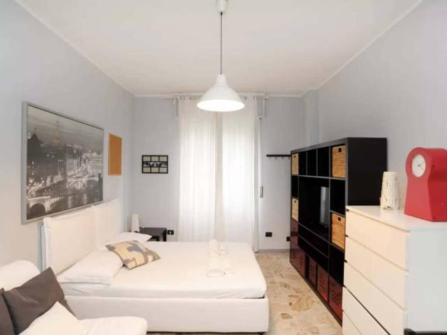 Appartamento in affitto a Forze Armate, Milano