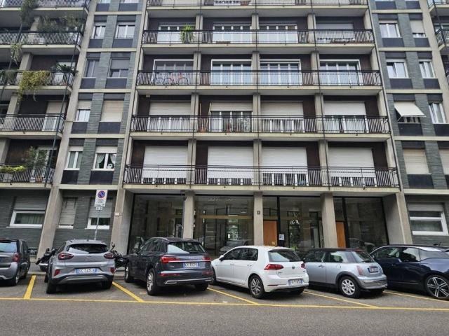 Appartamento in affitto a Tre Torri, Milano