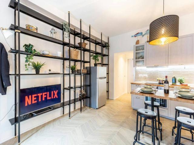 Appartamento in affitto a Ticinese, Milano