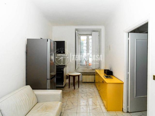 Appartamento in affitto a Municipio 4, Milano
