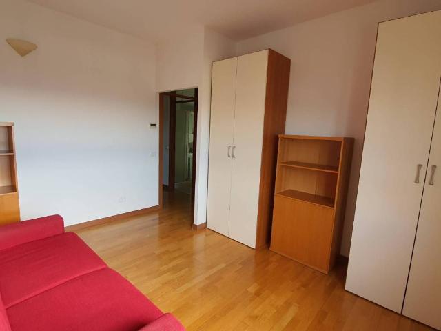Appartamento in affitto a Municipio 5, Milano