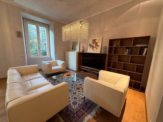 Appartamento in affitto a Centro storico, Milano