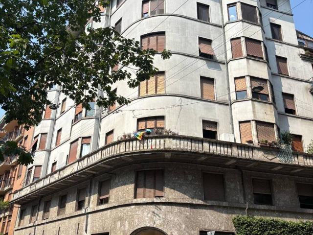 Appartamento in affitto a Municipio 1, Milano