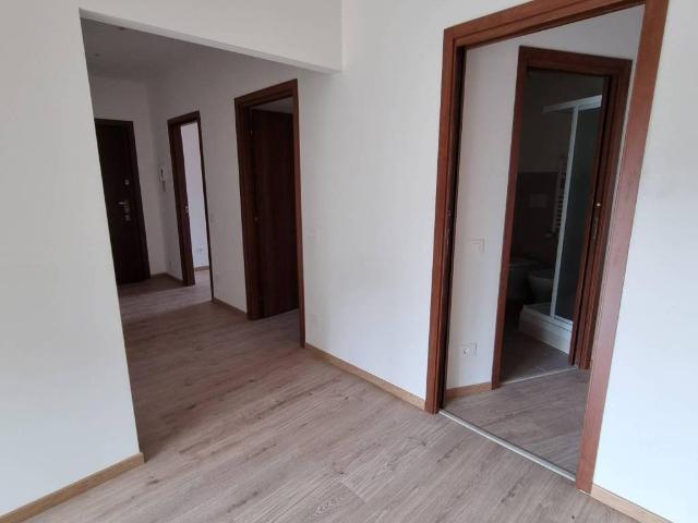 Appartamento in affitto a Municipio 9, Milano