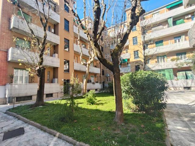 Appartamento in affitto a Municipio 3, Milano