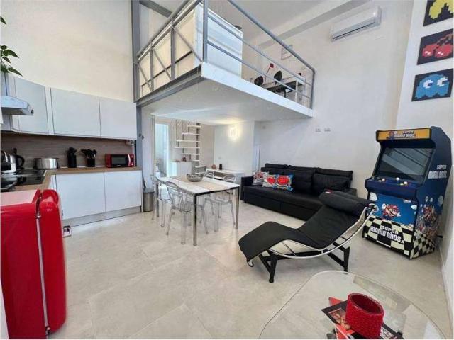 Appartamento in affitto a XXII Marzo, Milano