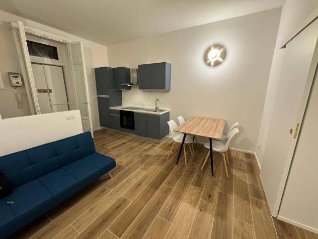 Appartamento in affitto a Ticinese, Milano