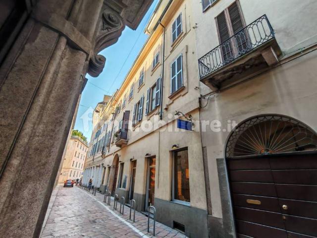 Appartamento in affitto a Duomo, Milano