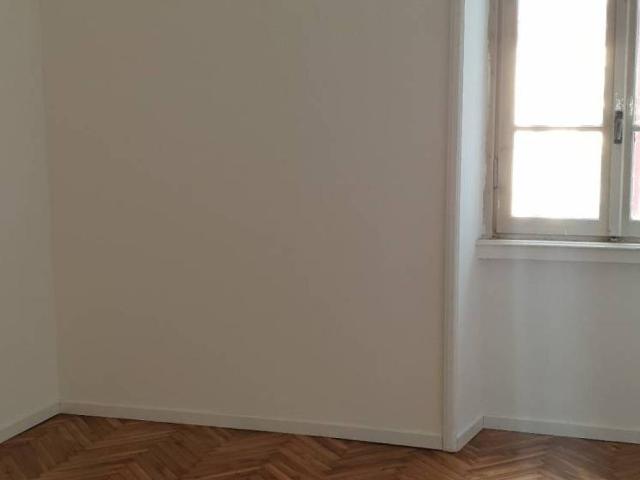 Appartamento in affitto a Municipio 6, Milano