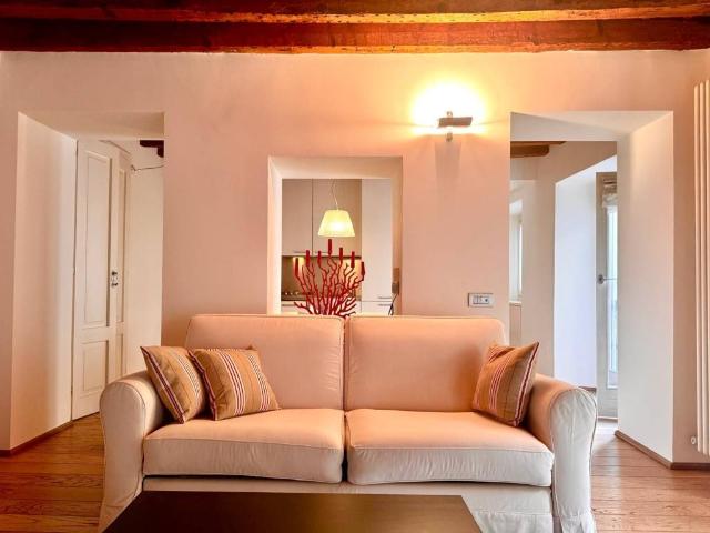 Appartamento in affitto a Crocetta, Milano