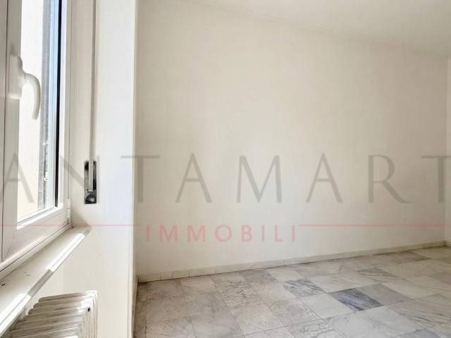 Appartamento in affitto a Municipio 6, Milano