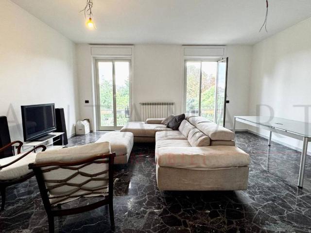 Appartamento in affitto a Municipio 2, Milano