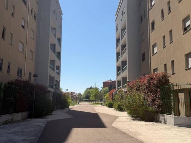 Appartamento in affitto a Municipio 7, Milano
