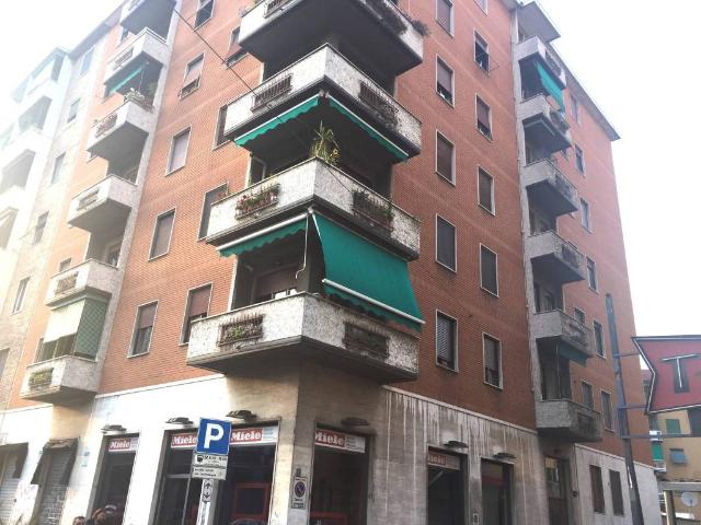 Appartamento in affitto a Municipio 4, Milano