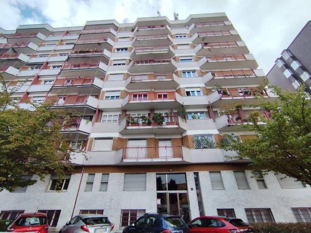 Appartamento in affitto a Municipio 2, Milano