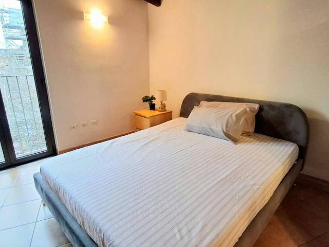 Appartamento in affitto a Municipio 9, Milano