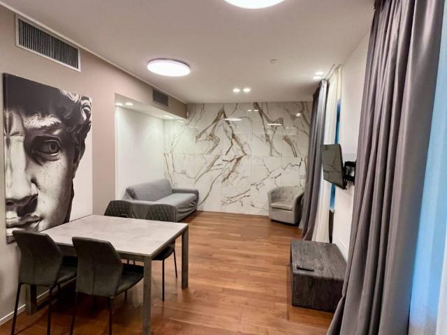 Appartamento in affitto a Municipio 1, Milano