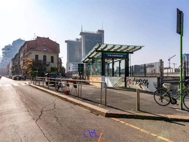 Appartamento in affitto a Municipio 9, Milano