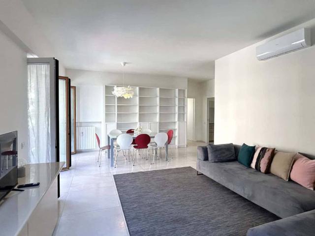 Appartamento in affitto a Tre Torri, Milano