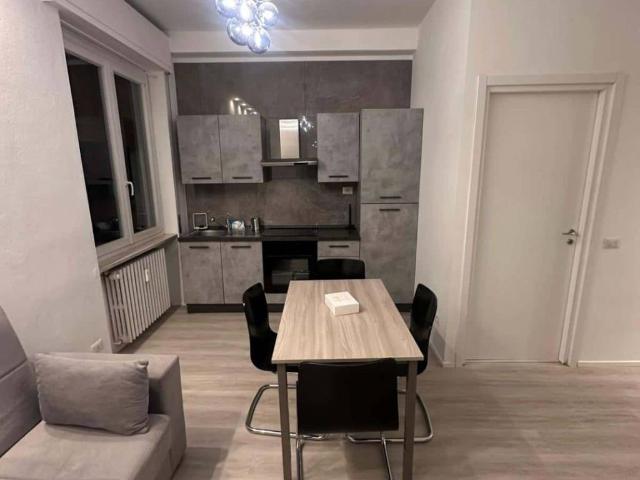 Appartamento in affitto a Municipio 2, Milano