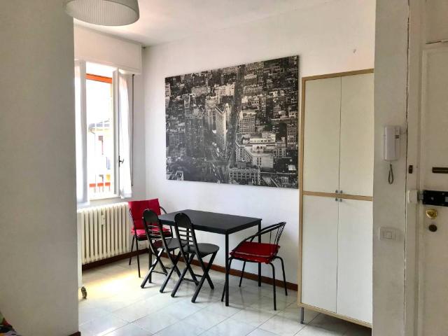 Appartamento in affitto a Municipio 5, Milano