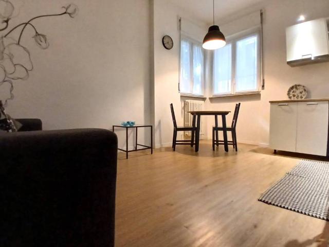 Appartamento in affitto a Municipio 9, Milano