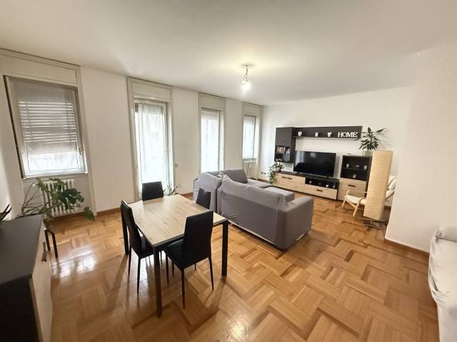 Appartamento in affitto a Municipio 2, Milano