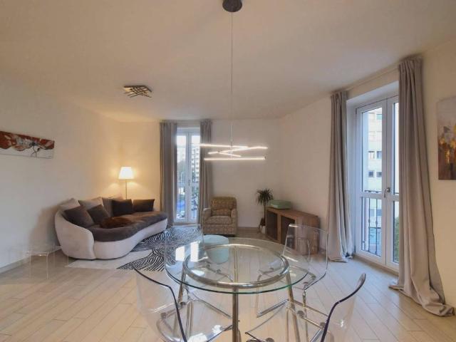 Appartamento in affitto a Isola, Milano