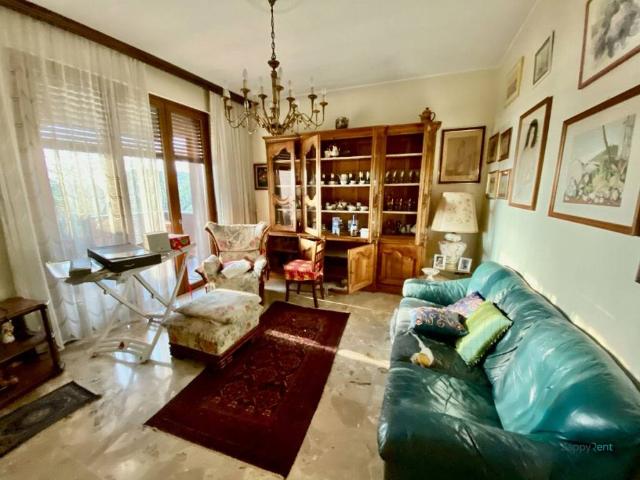 Appartamento in affitto a Municipio 9, Milano