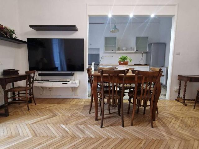 Appartamento in affitto a Sarpi, Milano