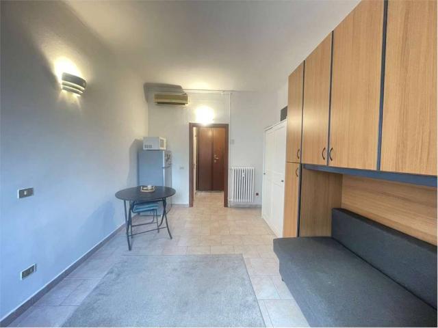 Appartamento in affitto a Municipio 5, Milano