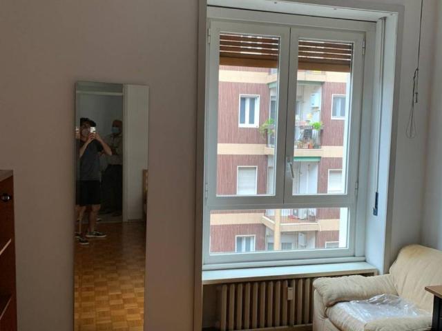 Appartamento in affitto a Municipio 7, Milano