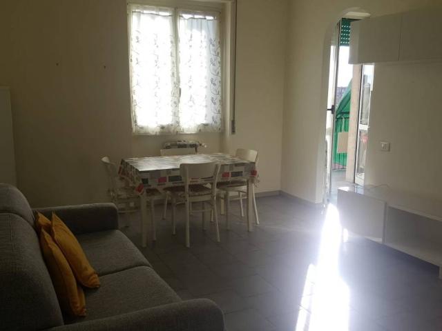 Appartamento in affitto a Municipio 9, Milano