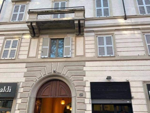 Appartamento in affitto a Municipio 1, Milano