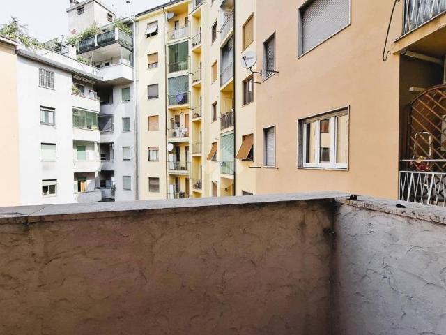 Appartamento in affitto a Municipio 8 di Milano, Milano