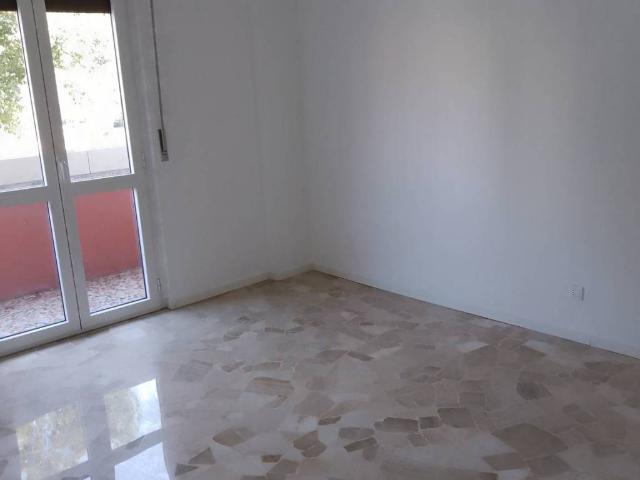 Appartamento in affitto a Municipio 6, Milano